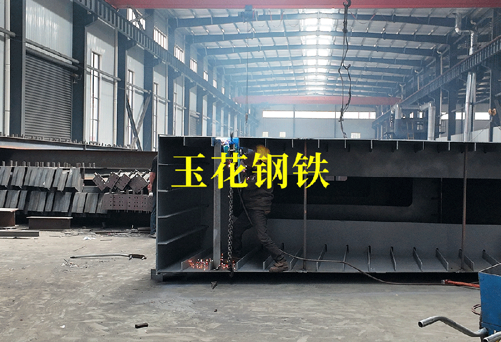 鋼板加工